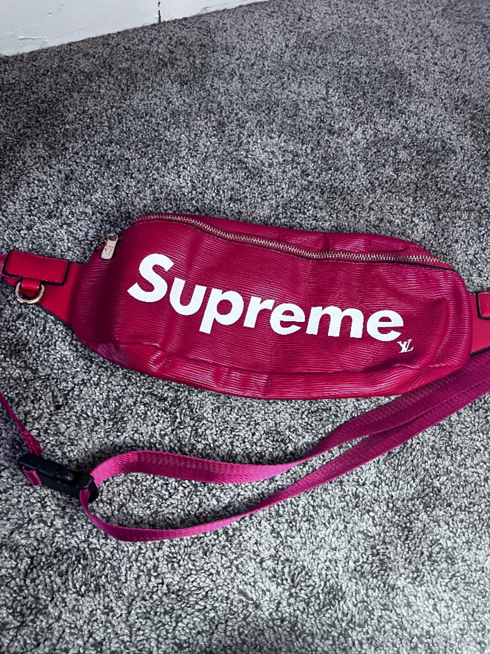 Louis Vuitton Paris X supreme